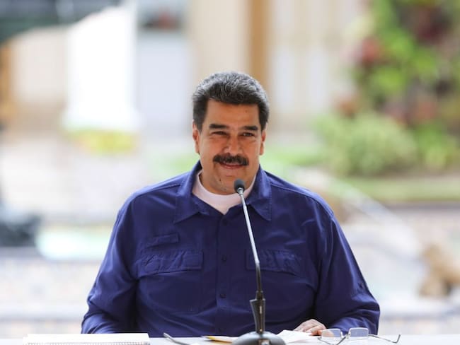 Maduro acuerda con Cruz Roja ingreso de ayudas a Venezuela