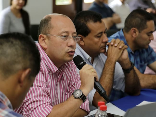 Hermes Alfonso García Quintero alcalde de Convención conjuntamente con otros alcaldes de la región del Catatumbo