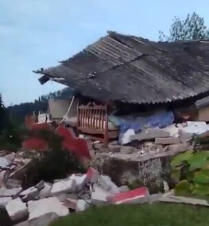 Viviendas colapsadas por sismo en Frontino, Antioquia. Foto: Cortesía.