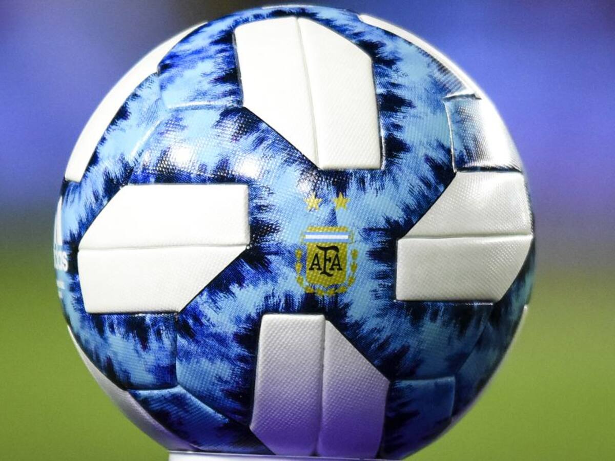 "Podrían desaparecer 25 o 30 clubes": preocupación en el fútbol argentino