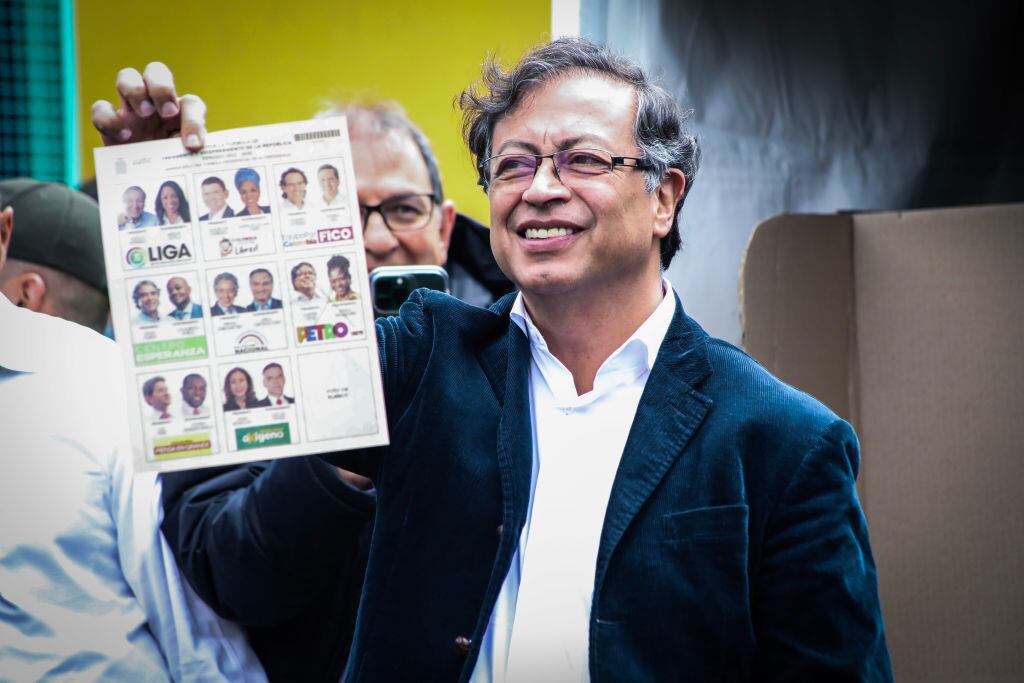 En diálogo con La W, el candidato Gustavo Petro conversó sobre su aspiración presidencial de cara a la segunda vuelta del 19 de junio. Foto: Alexa Rochi / Getty Images