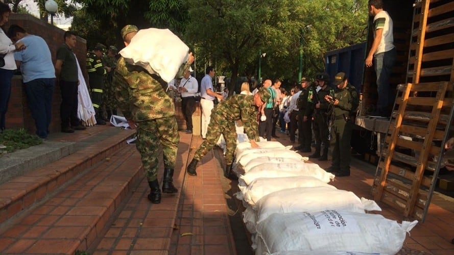 Los alimentos fueron donados por la Gobernación de Norte de Santander, en acopio con las comunidades cucuteñas y algunas ayudas del gobierno nacional.. Foto: Trigésima Brigada del Ejercito Nacional.