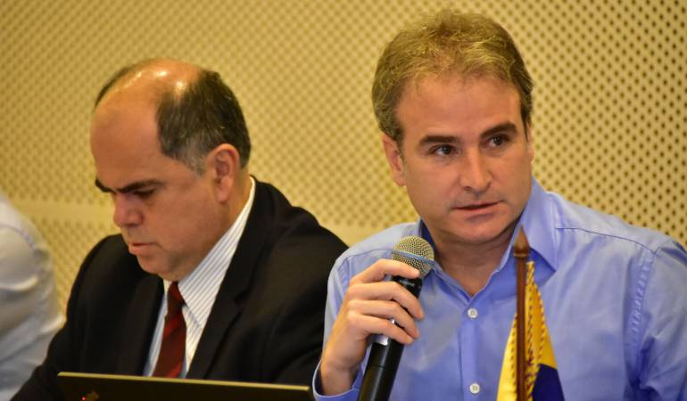 En Armenia el superintendente se reunió con delegados de 16 países que protegen luchan por competencia desleal y proteger al consumidor