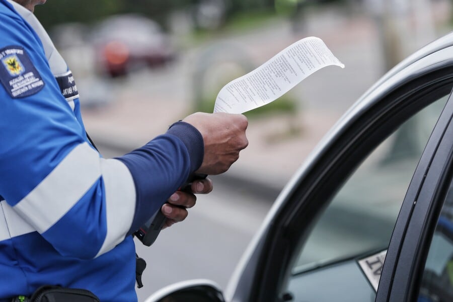 Imagen de referencia de comparendo. Foto: Colprensa.
