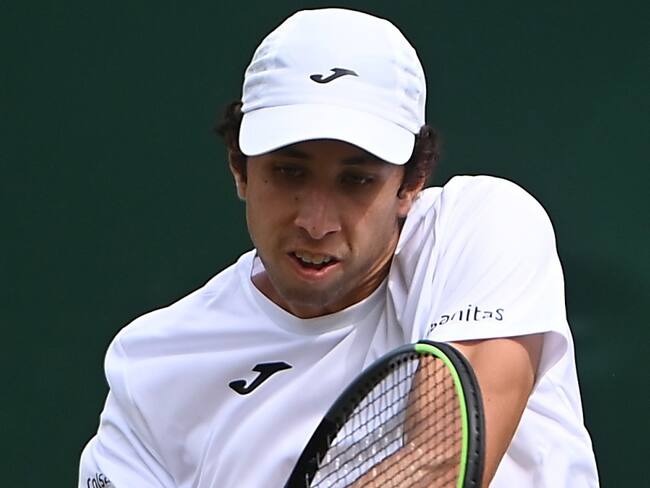 Daniel Galán durante su juego de segunda ronda de Wimbledon.