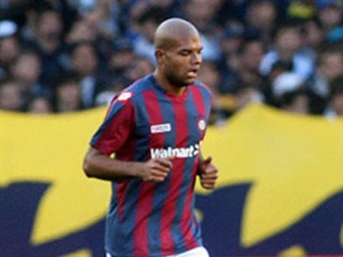 San Lorenzo indemniza al colombiano Leonardo López para inscribir sus refuerzos