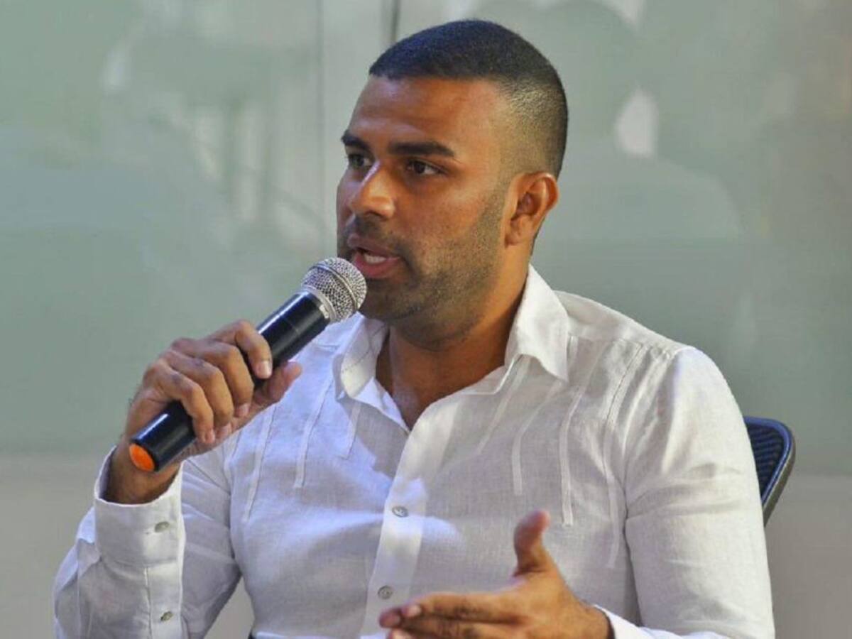 Revocan sanción de suspensión contra Alcalde Local 1 de Cartagena