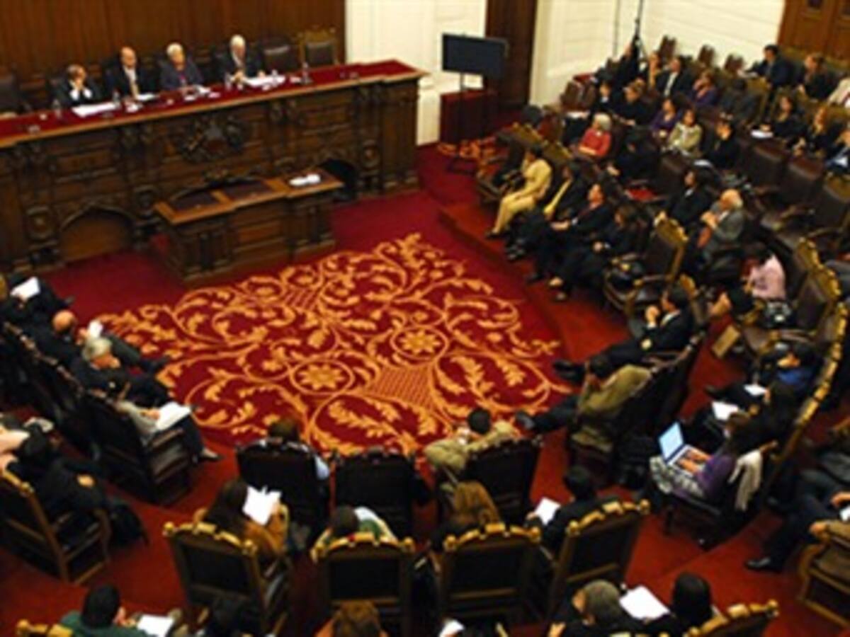 OEA decide dejar abierto debate sobre CIDH y resolver tema de fondos