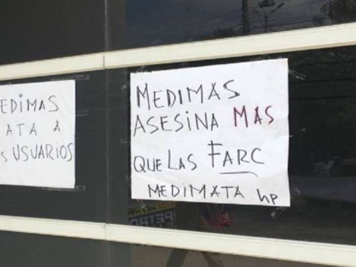 Usuarios de Medimás desesperados sin atención