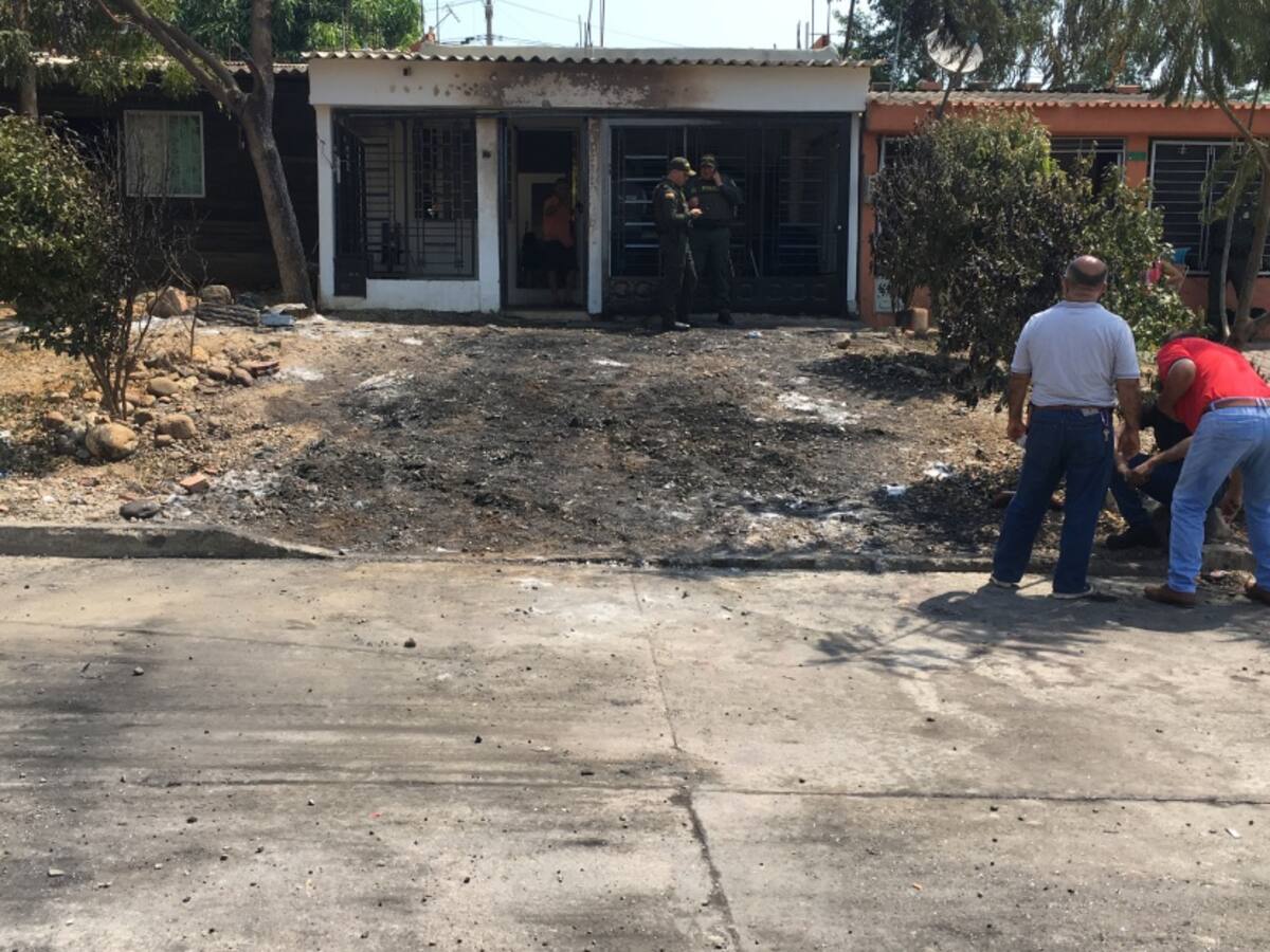 Afectado por la incineración de un vehículo solicitan apoyo