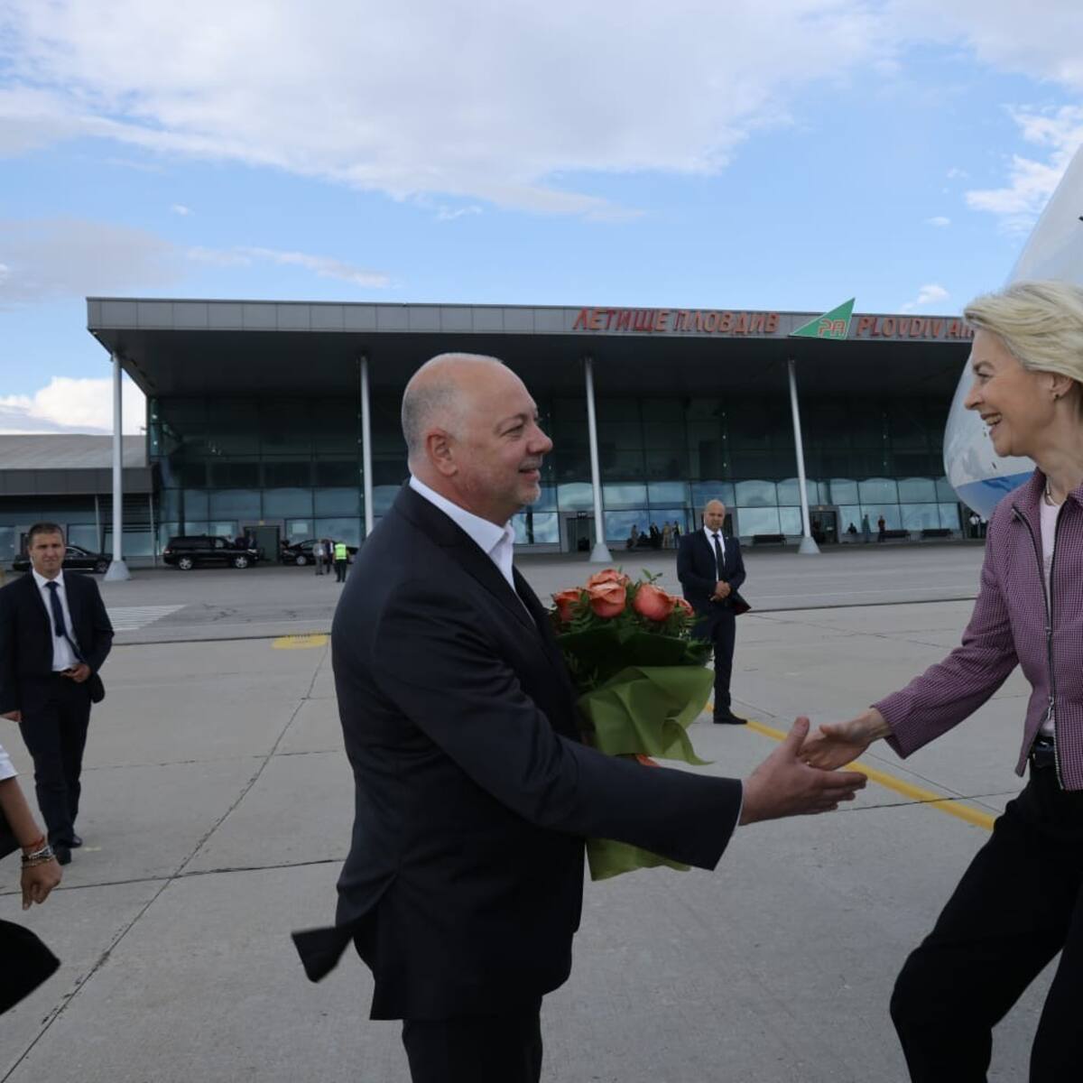 El primer ministro de Bulgaria anuncia su renuncia luego de manifestaciones