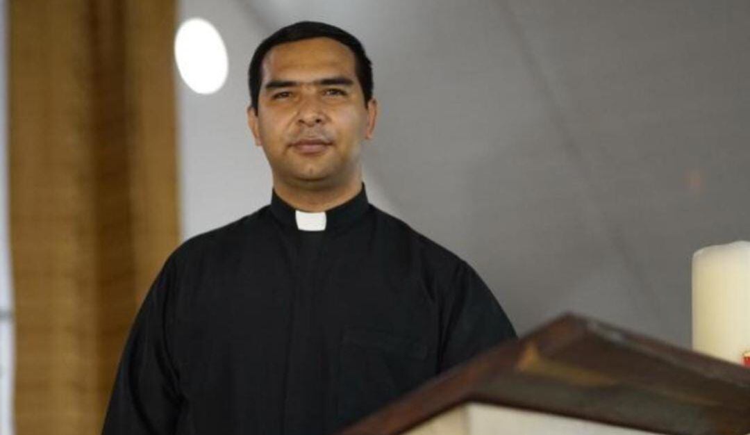El padre Dagoberto Cárdenas