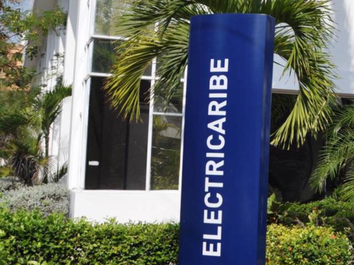 Viudas de jubilados de Electricaribe Bolívar, exigen pago de pensiones