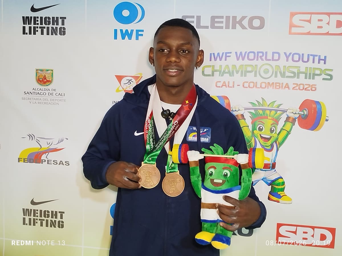 Vallecaucano Kevin Segura subió al podio en el Mundial Sub-17 de Pesas en Cali