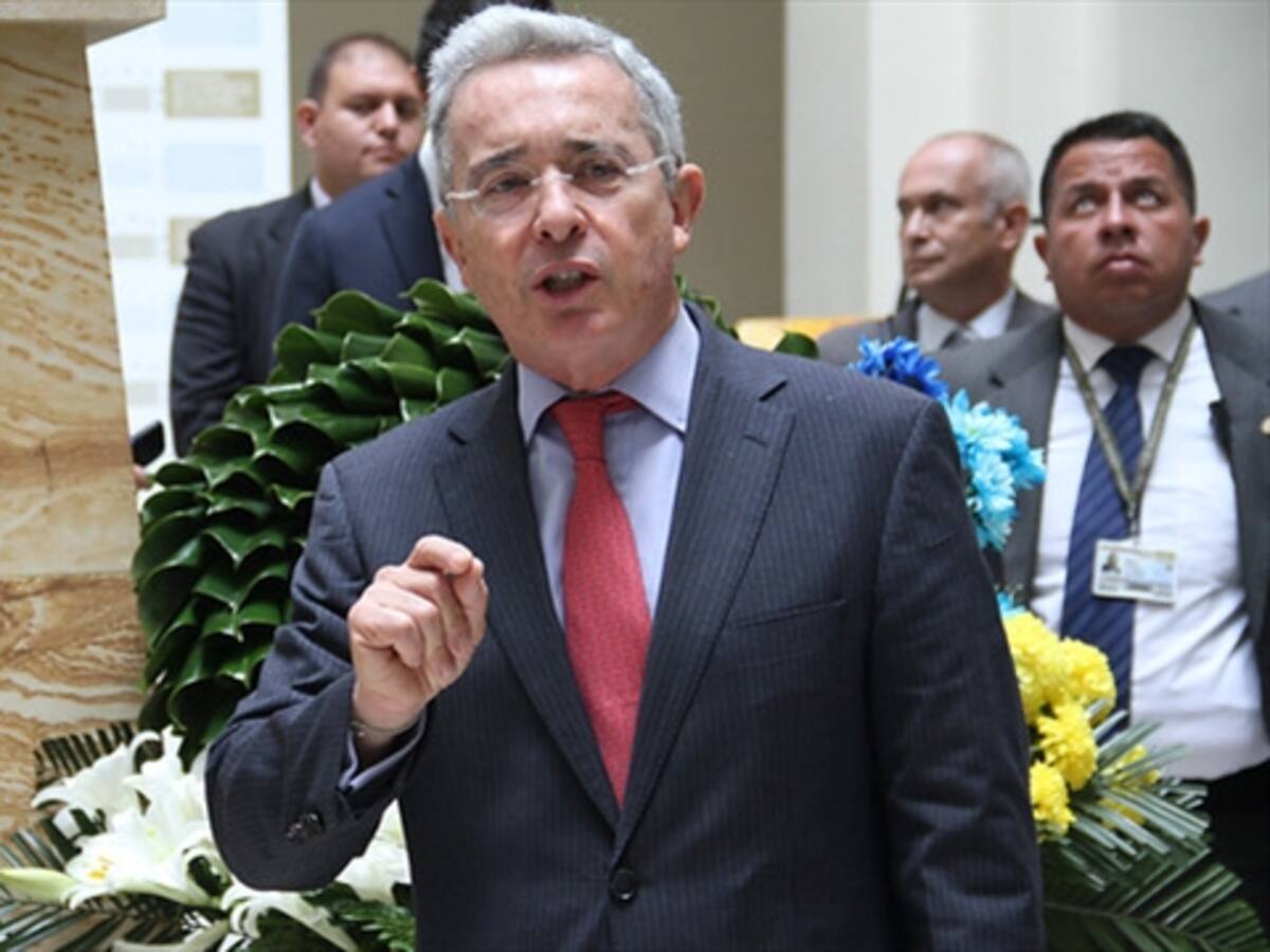 Uribe revela informe que demostraría regreso de guerrilla a Montes de María
