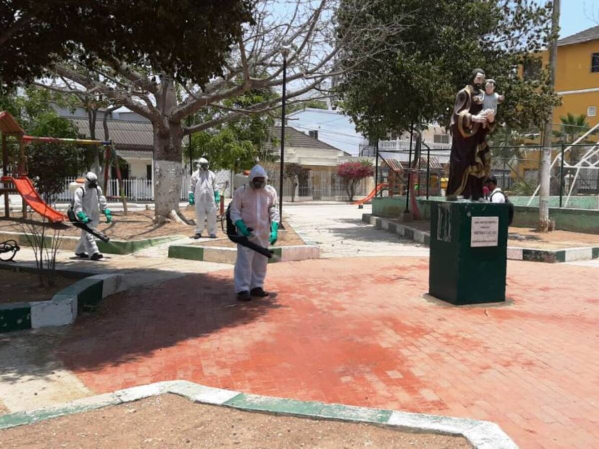 Desinfección en parques y zonas verdes del Distrito de Cartagena