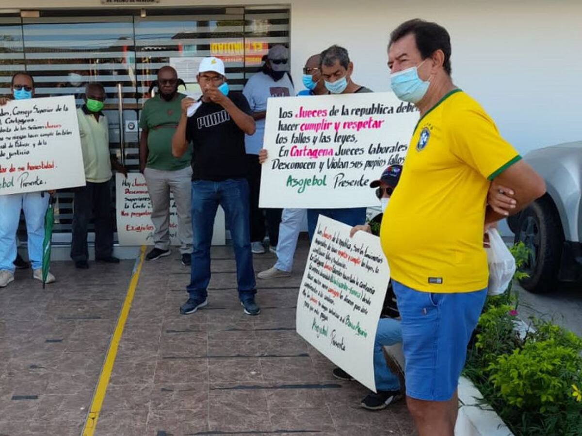 Jubilados de Electricaribe exigieron pago de demandas laborales