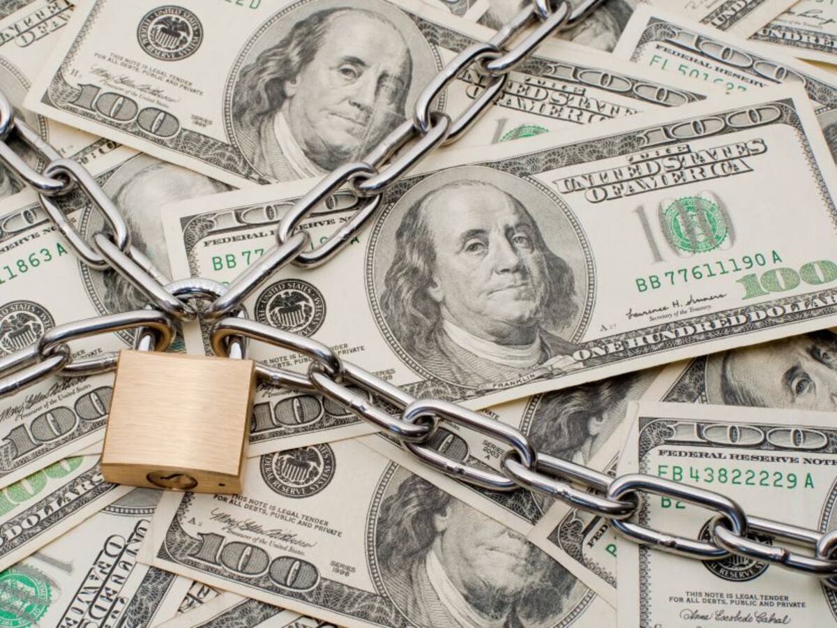 La subida del dólar impacta a la economía global