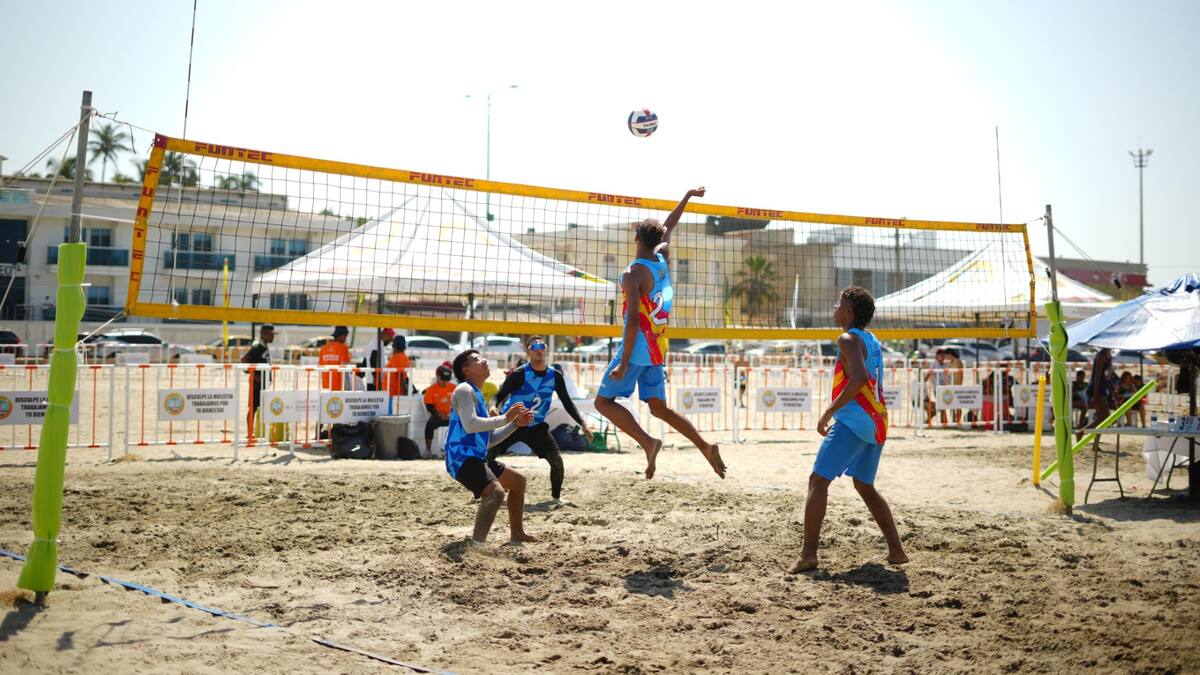 Canchas deportivas en la playa de Marbella quedarán habilitadas permanentemente