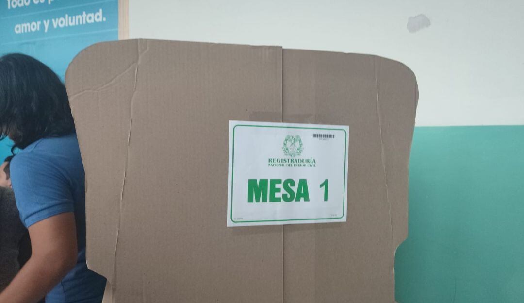 Se abrieron las urnas en Santander