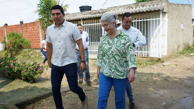 Catalina Velasco destacó el proyecto que facilitó el acceso al agua potable y saneamiento básico