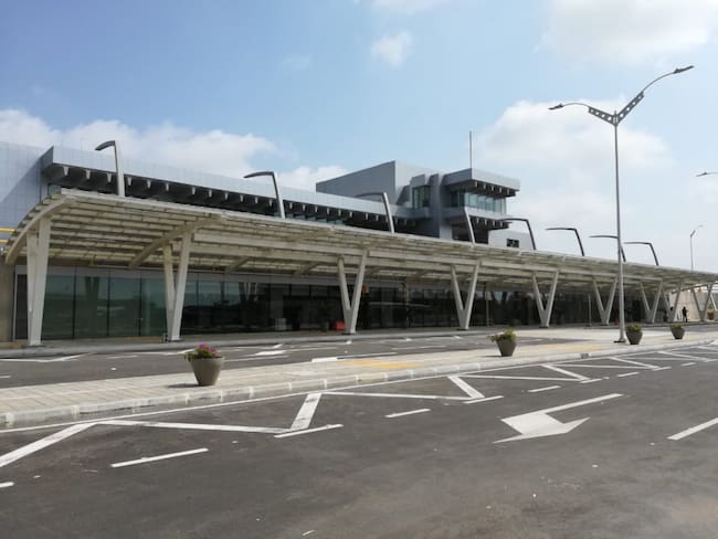 La obra de remodelación del Aeropuerto Ernesto Cortissoz siguen en marcha