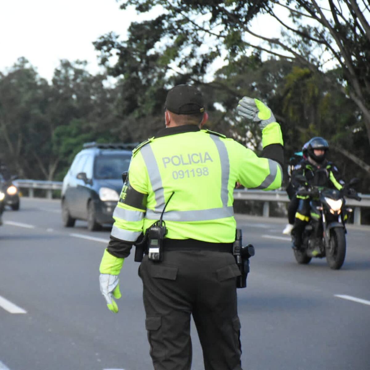 “Es algo esporádico”: comandante de la Policía de Tránsito por carreras en vías del Valle