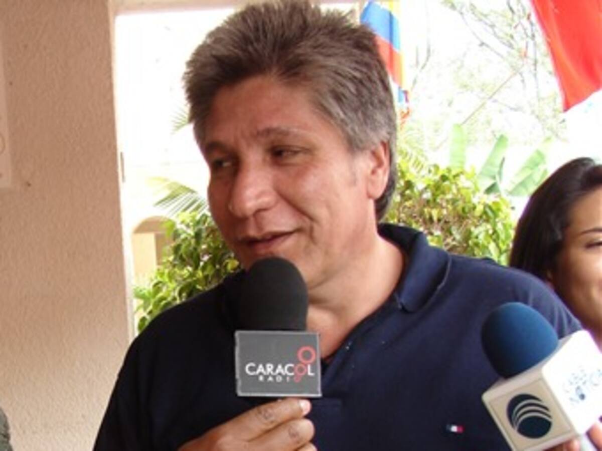 Sigifredo López dice haber pensado en el suicidio durante el secuestro