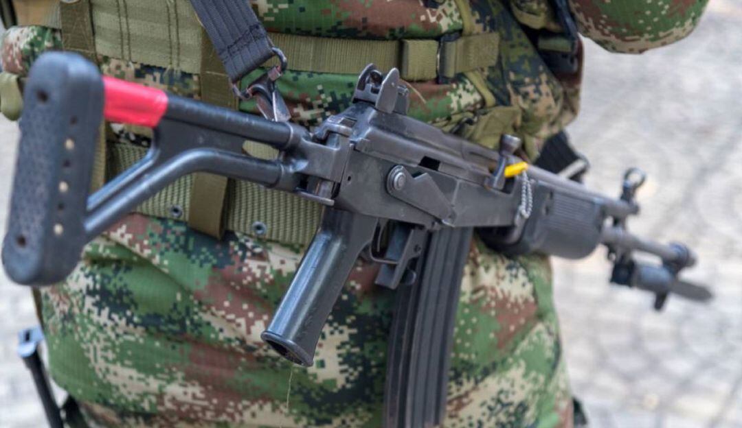 En Pitalito Huila, un menor de 16 años recibió un disparo en retén militar. 