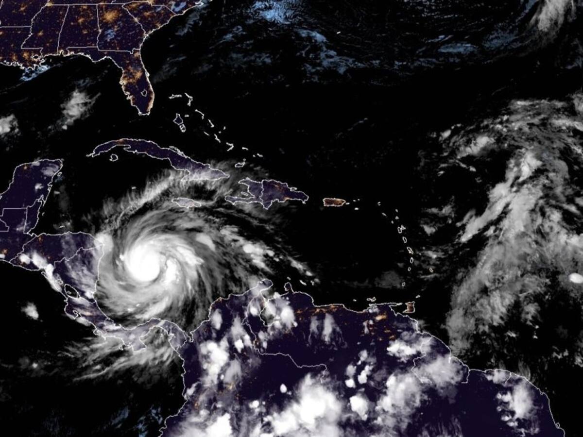 Huracán IOTA comienza a causar estragos en el Caribe norte de Nicaragua