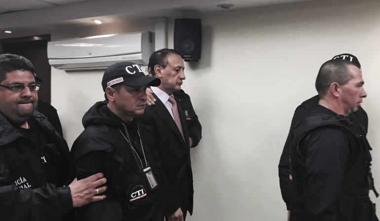  Legalización de captura contra Álvaro Cruz, exgobernador de Cundinamarca por carrusel de la contratación.