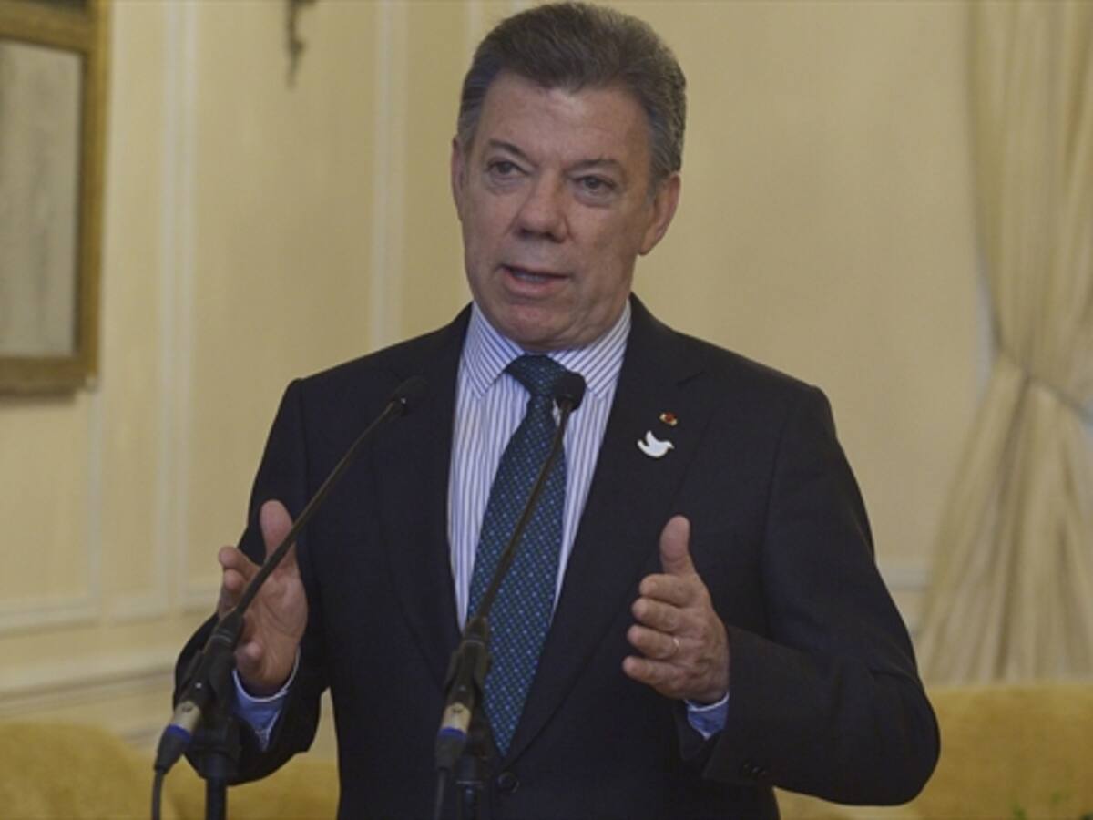 Se acordó cambiar 'modus operandi' del proceso de paz: Santos