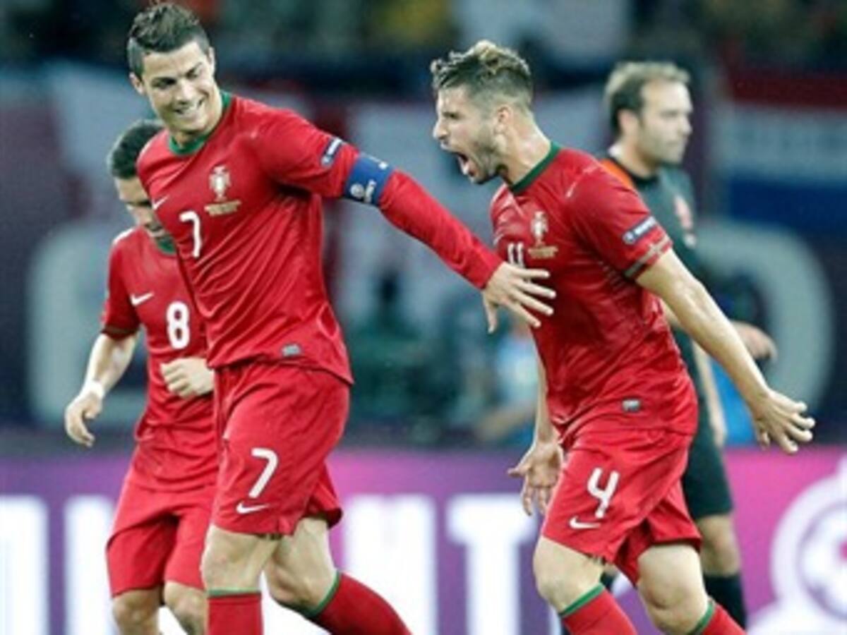 Cristiano Ronaldo acabó su sequía goleadora y clasificó a Portugal