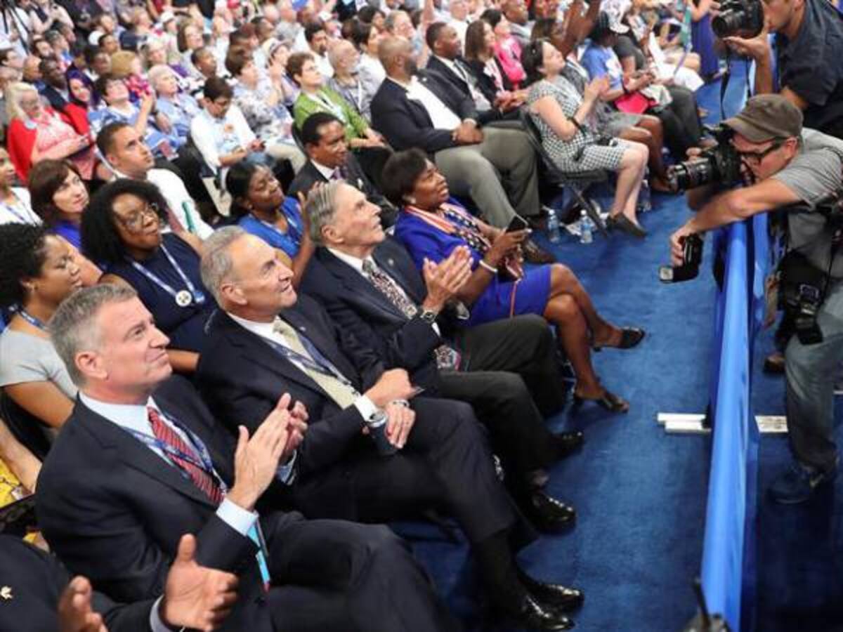 Aquí hay un Partido Demócrata unido y unos republicanos ausentes: Caballero