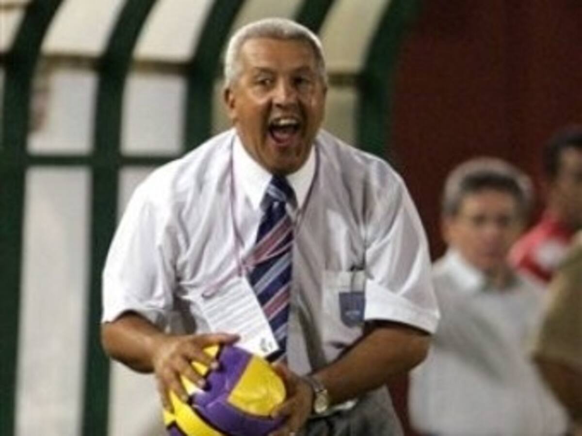 Gustavo Ferrín nuevo técnico del Defensor Sporting de Uruguay