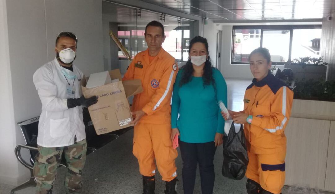 Entrega de dotación de salud