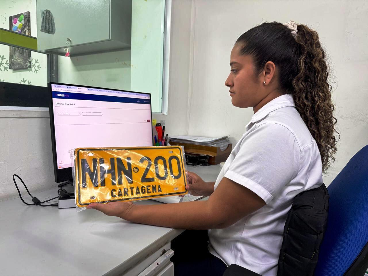 Más de 153 mil vehículos que circulan diariamente en la ciudad están matriculados en otras capitales