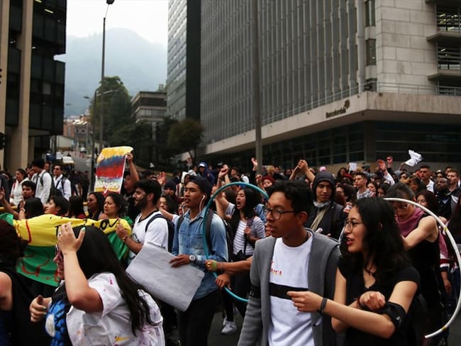 Marchas en Bogotá. Foto: Cortesía Daniel Valero Sánchez para W Radio