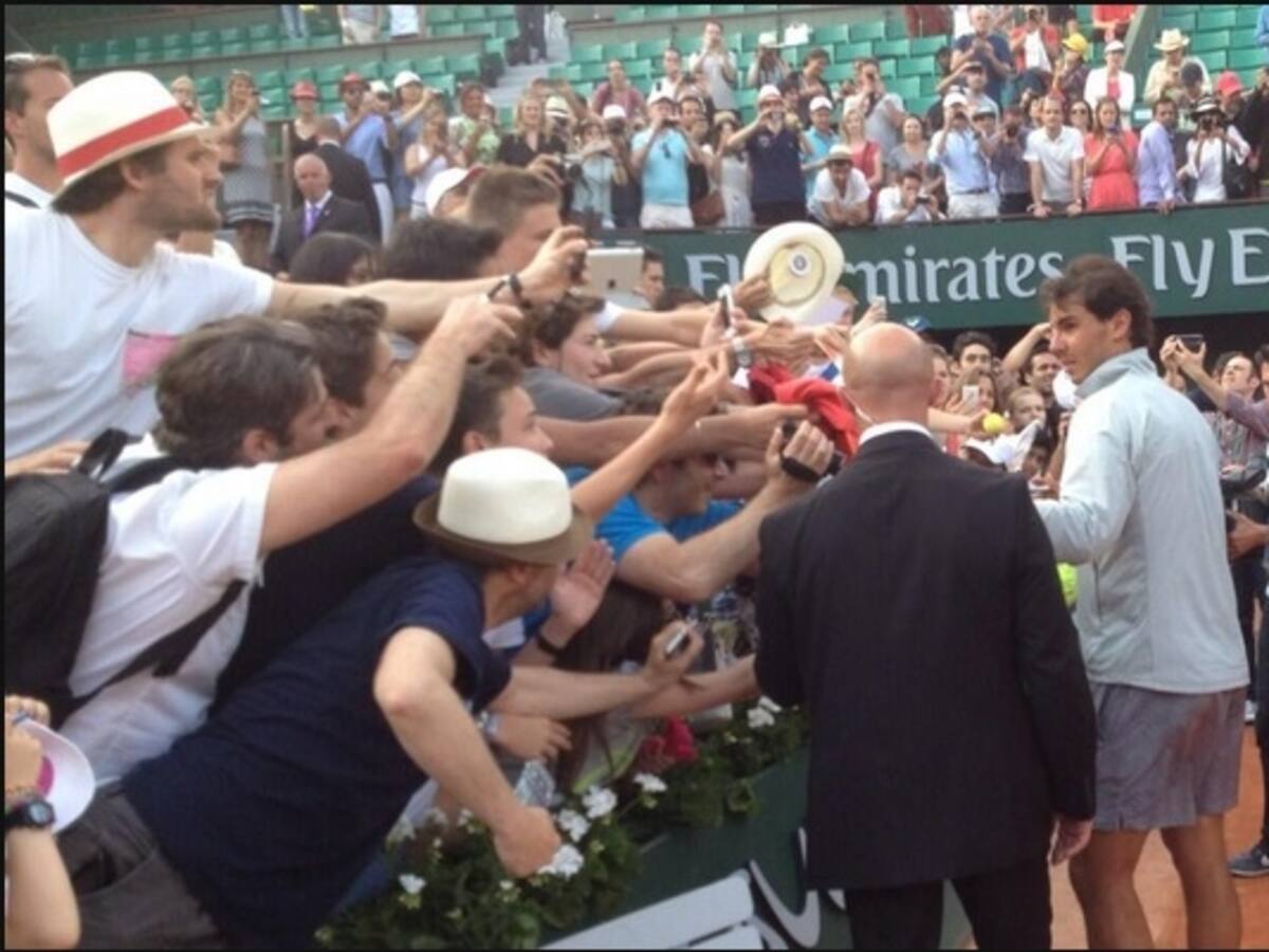 El Rey de Roland Garros, acechado por sus fanáticos
