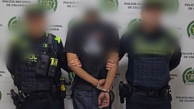 Policía capturó a un presunto ladrón tras arrebatarle el celular a una mujer en San Fernando