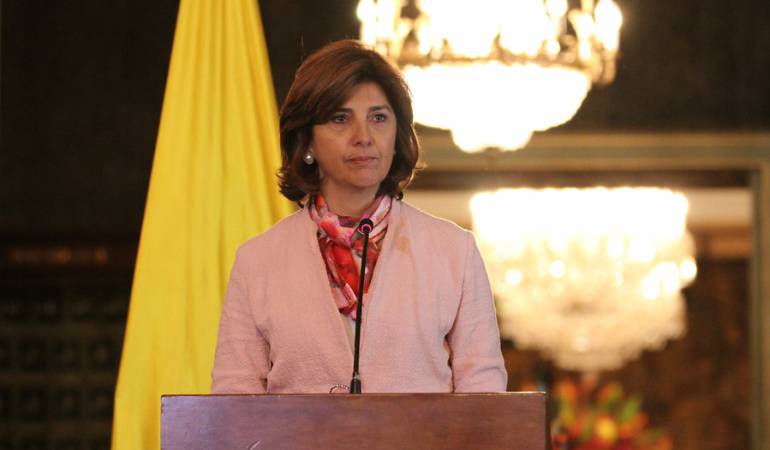 María Ángela Holguín