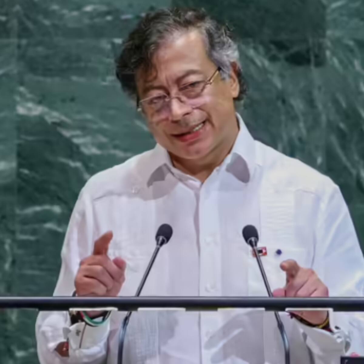 Petro anuncia que tomará medidas en contra del fallo de la CRC que prohibió sus alocuciones