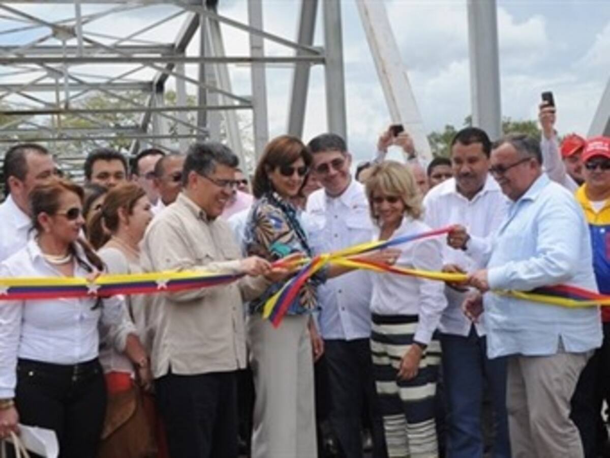 Mintransporte e Invías ratifican acuerdos con Gobierno venezolano