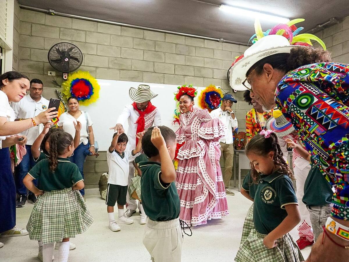 IPCC llevó arte y cultura a Institución Etnoeducativa de Tierra Baja