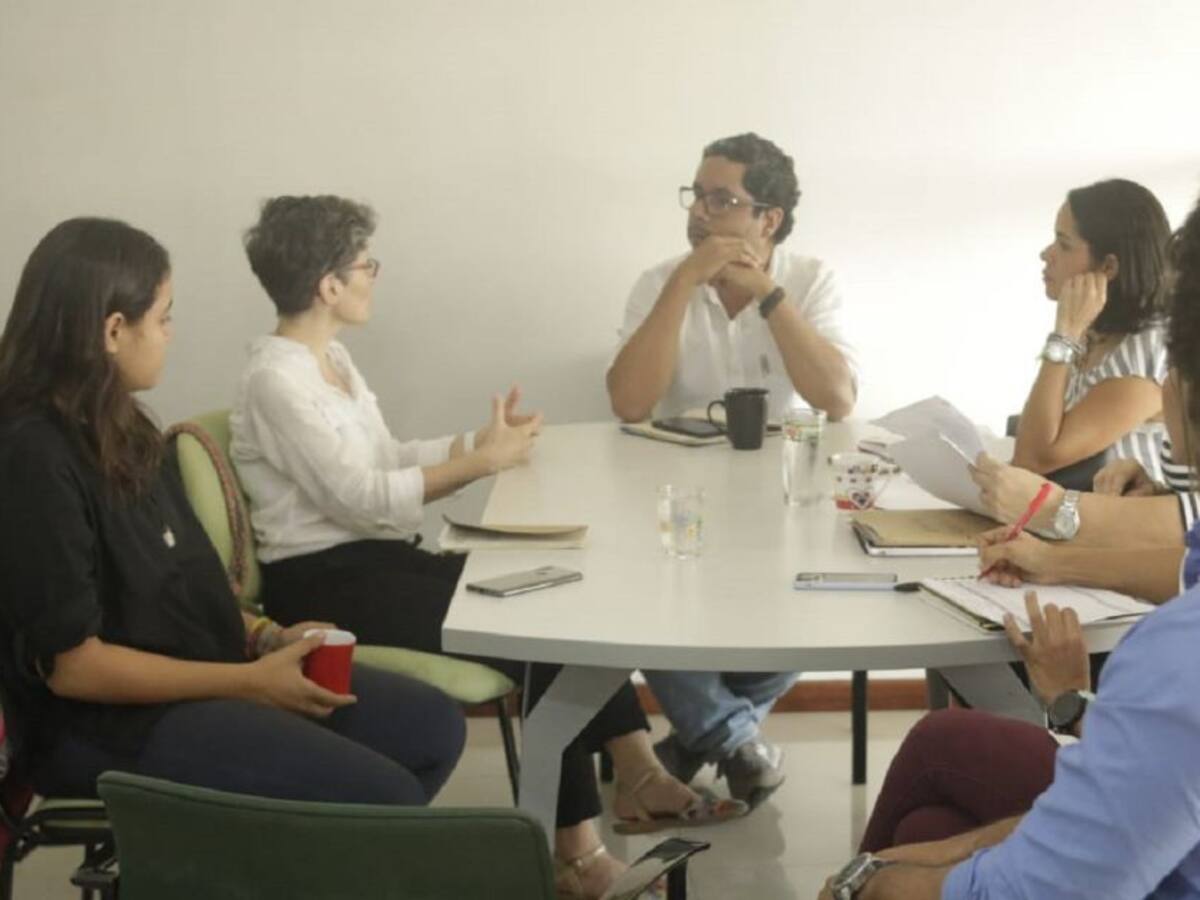 Estudian fórmulas para la dignificación artistas en el Centro Histórico