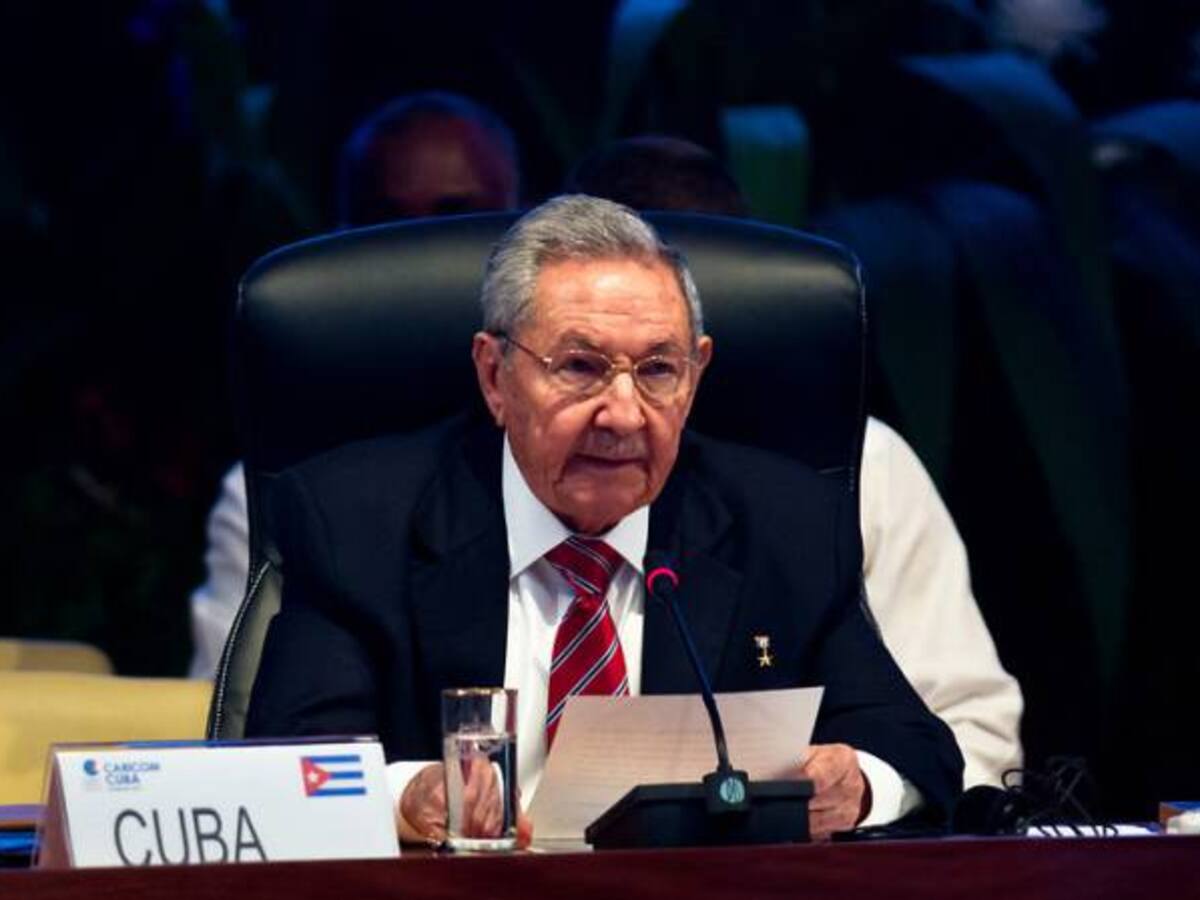 Presidente cubano recorre zonas afectadas por Matthew en el oriente del país