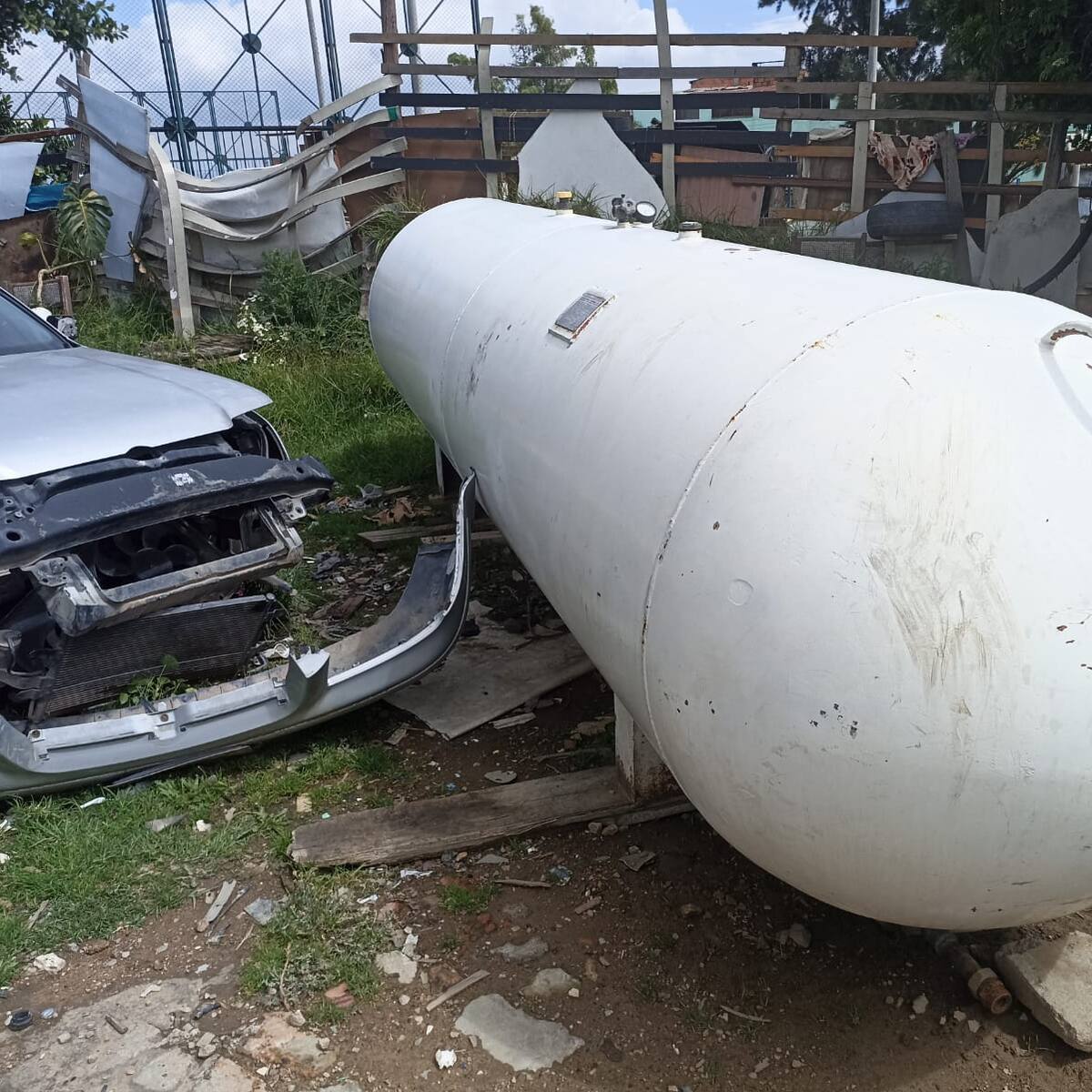 Distribuidora clandestina de gas propano operaba en un parqueadero de Ciudad Bolívar