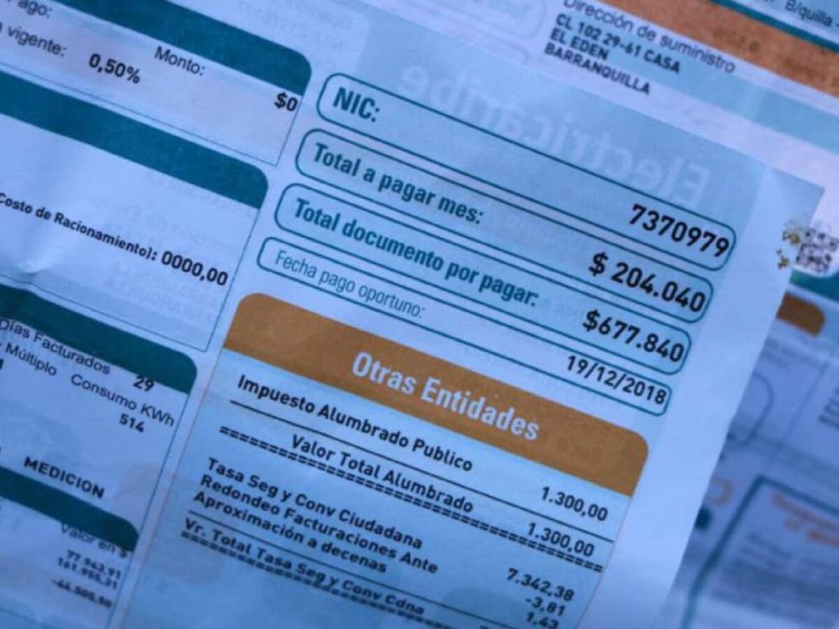 Congresistas piden revisar contratos de generadoras por aumento tarifario