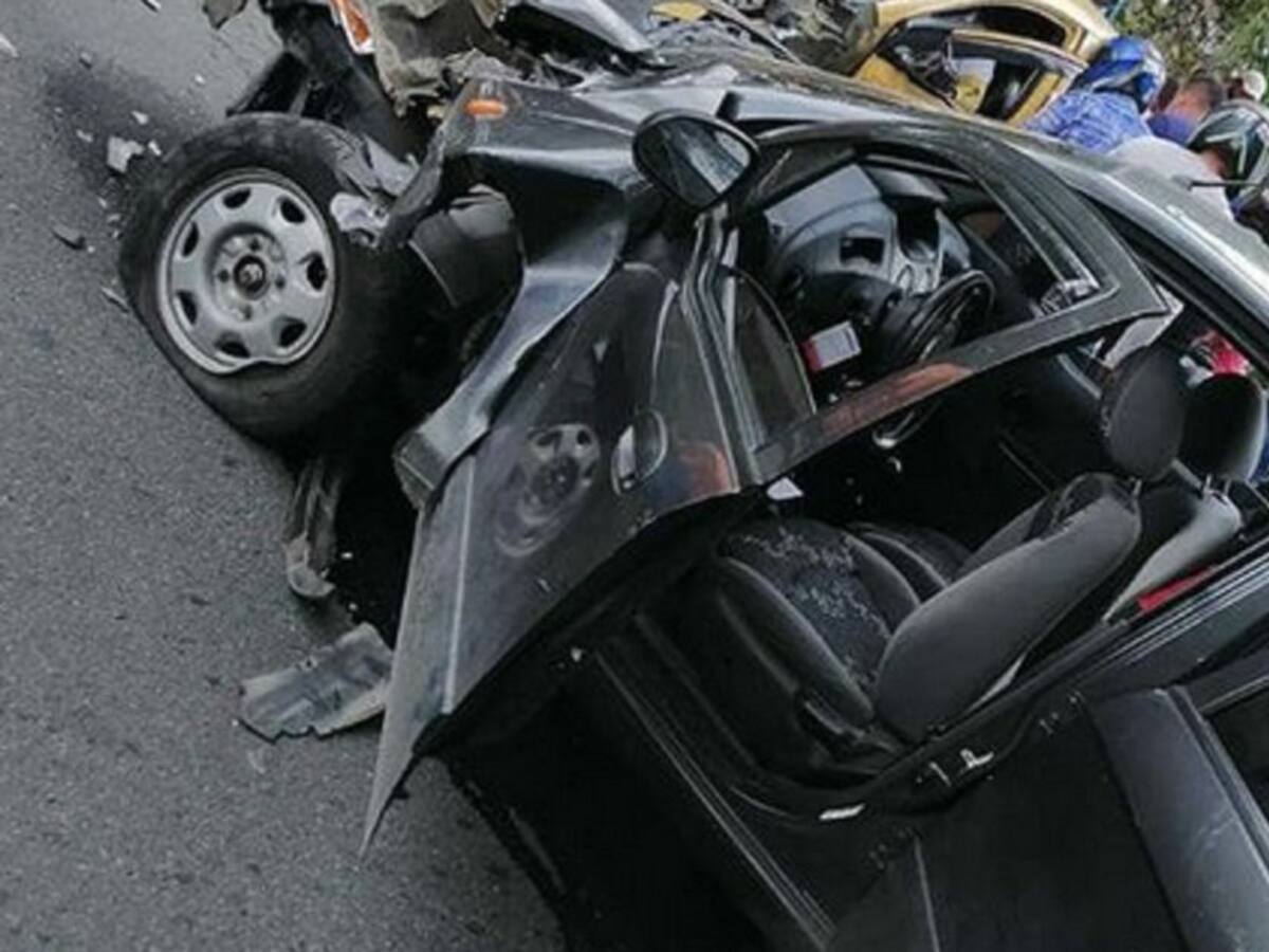 5 personas resultaron heridas en accidente de tránsito en Armenia