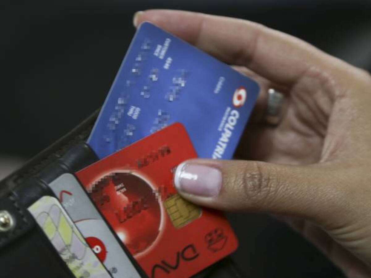 Un incremento del 15% en compras con tarjetas se registró en celebración de Amor y Amistad